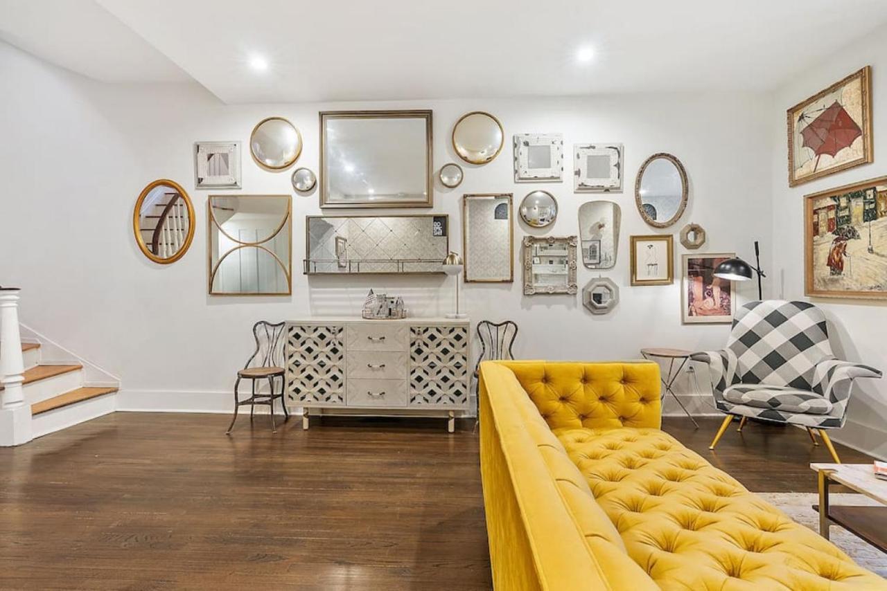 Designer 3 Bedroom Townhome With Beautiful Backyard * Philadelphia
