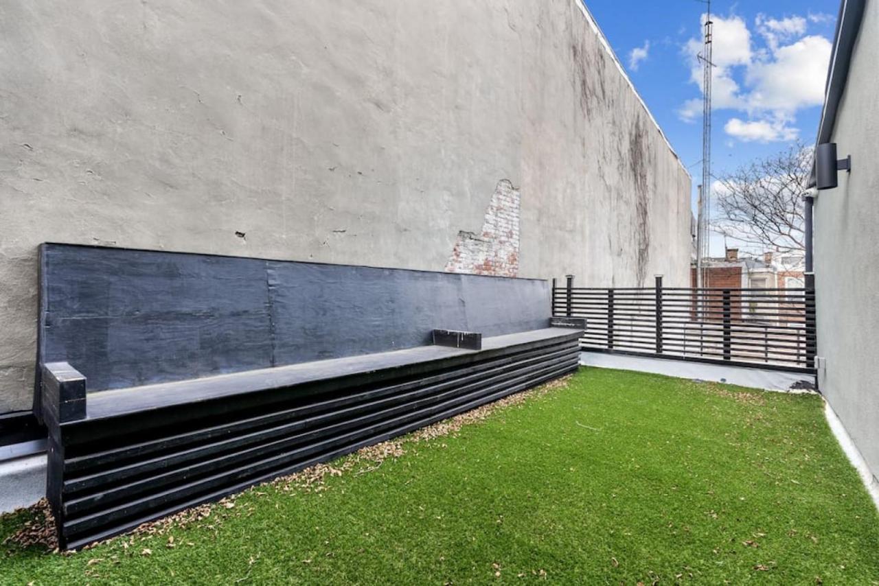 Сasa de vacaciones Designer 3 Bedroom Townhome With Beautiful Backyard *
